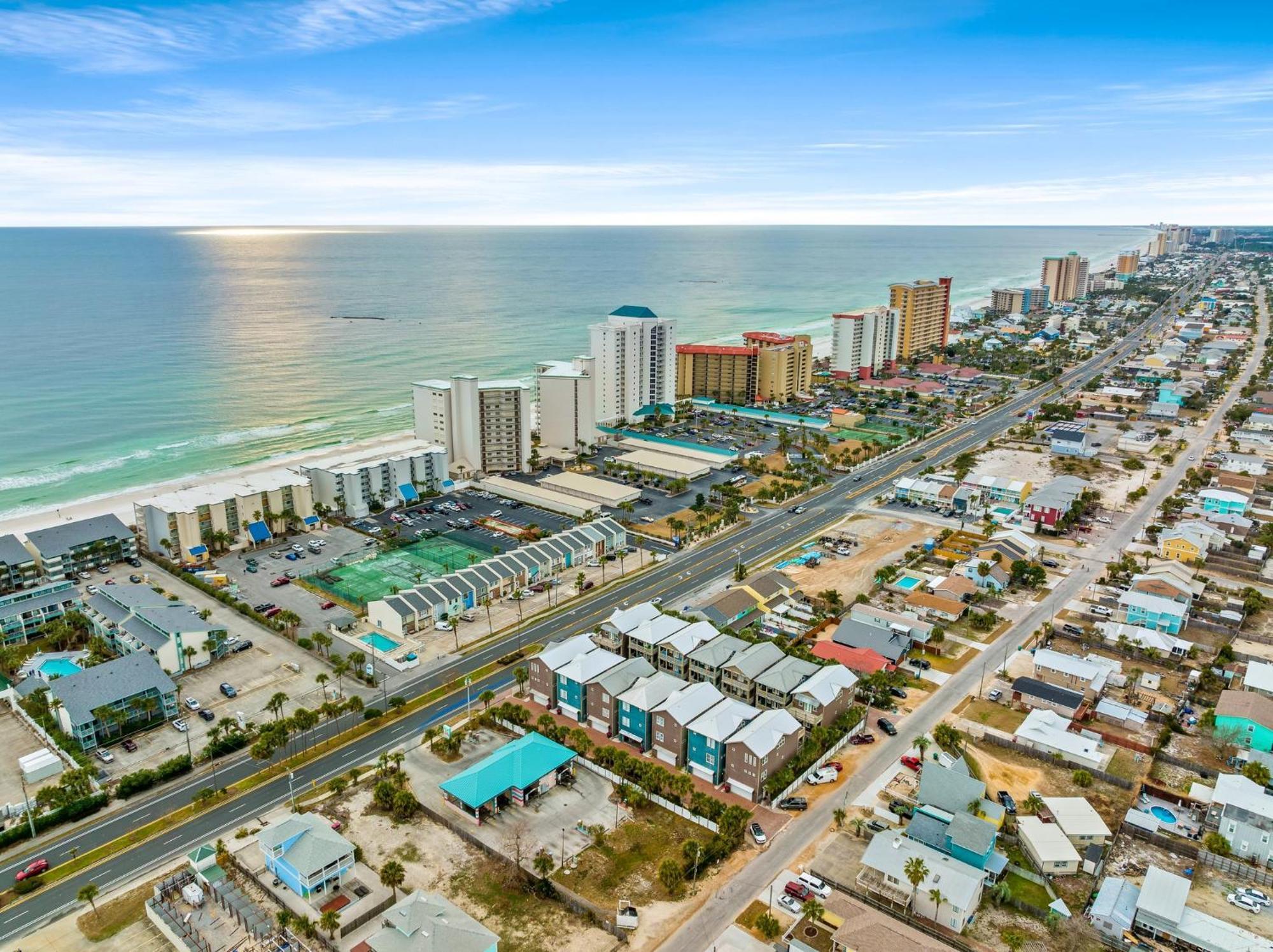 Crescent Moon Palace - A Luxury Home With Pool, Parking, Just Steps To The Beach Panama City Beach Extérieur photo